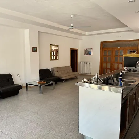 Tania Hotel Casa Giosafat