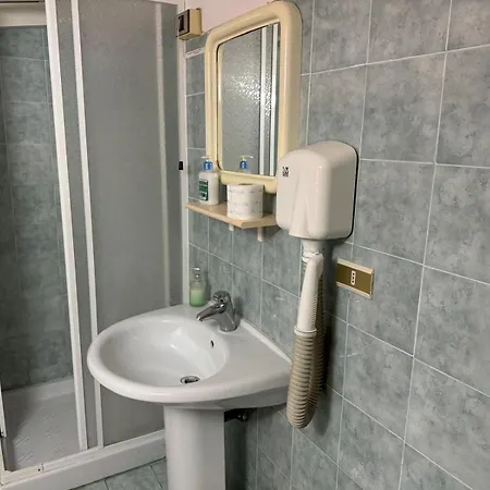 Szálloda Tania 2*